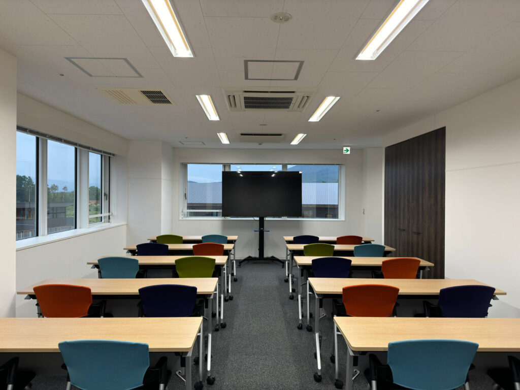 Rental Meeting Room - classroom